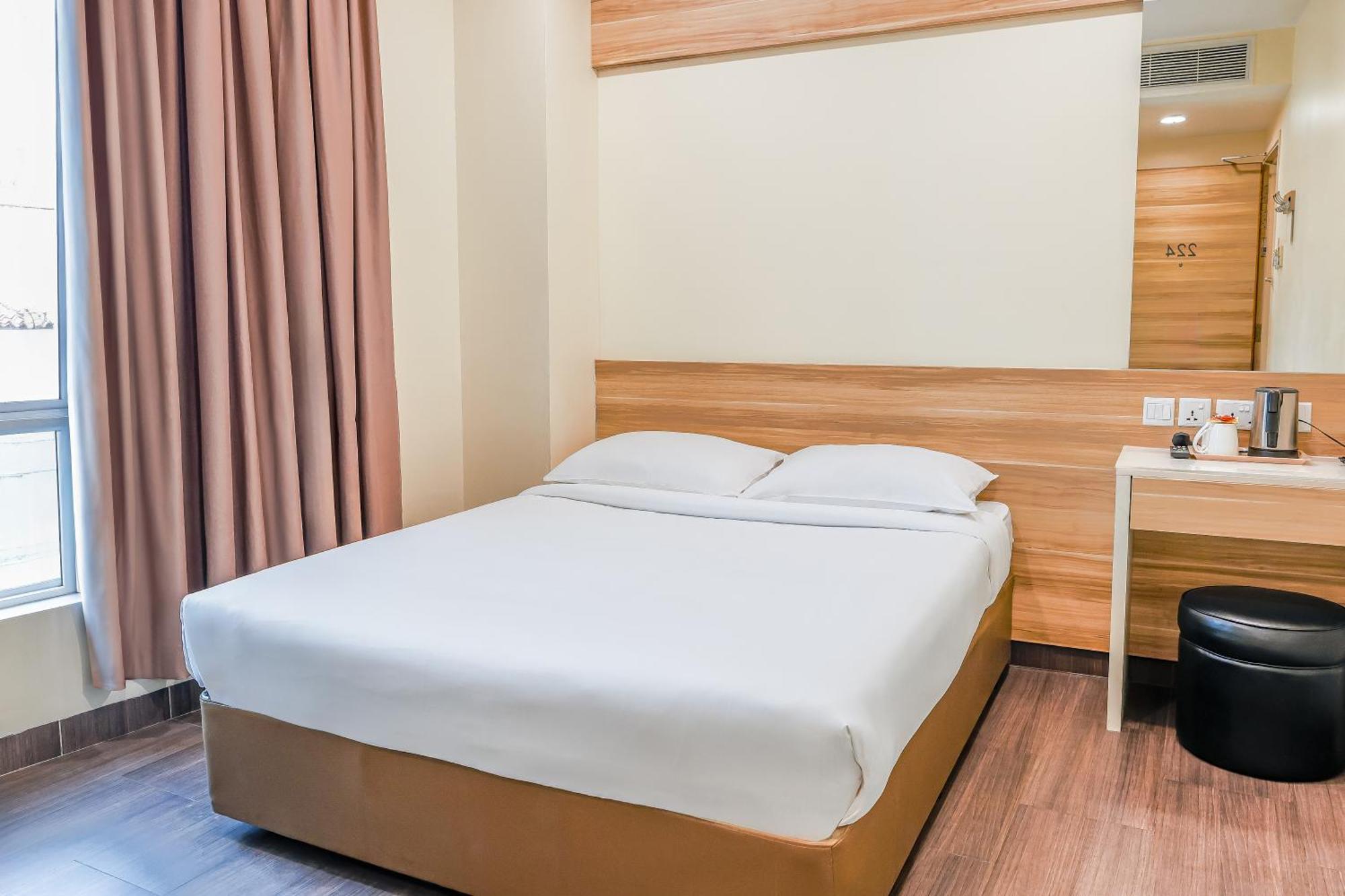 Hotel 81 Dickson Сингапур Екстериор снимка