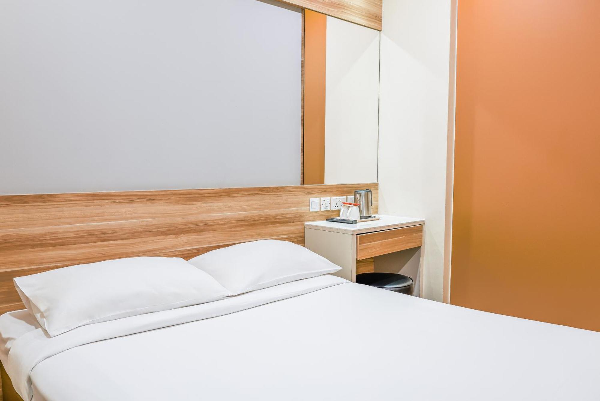 Hotel 81 Dickson Сингапур Екстериор снимка